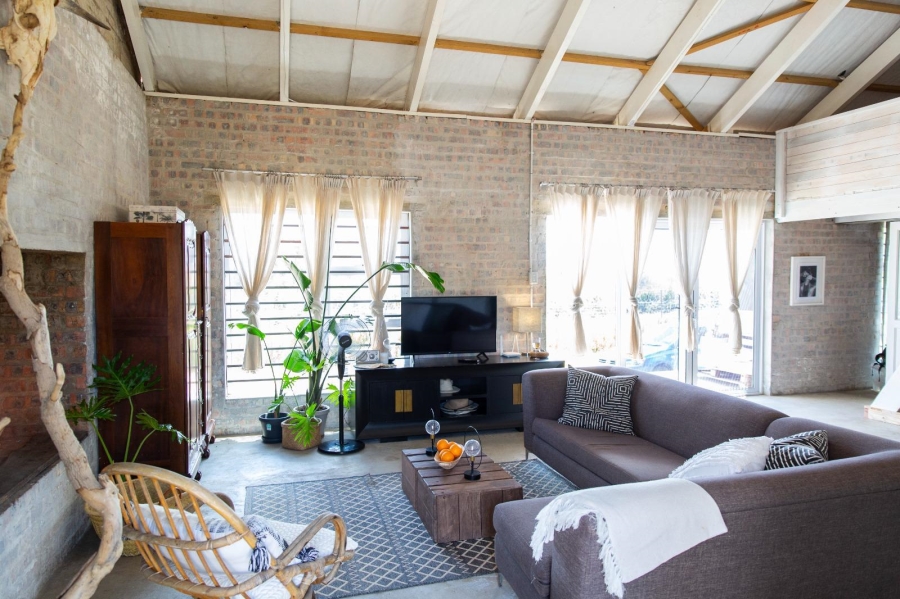 2 Bedroom Property for Sale in Koringberg Western Cape